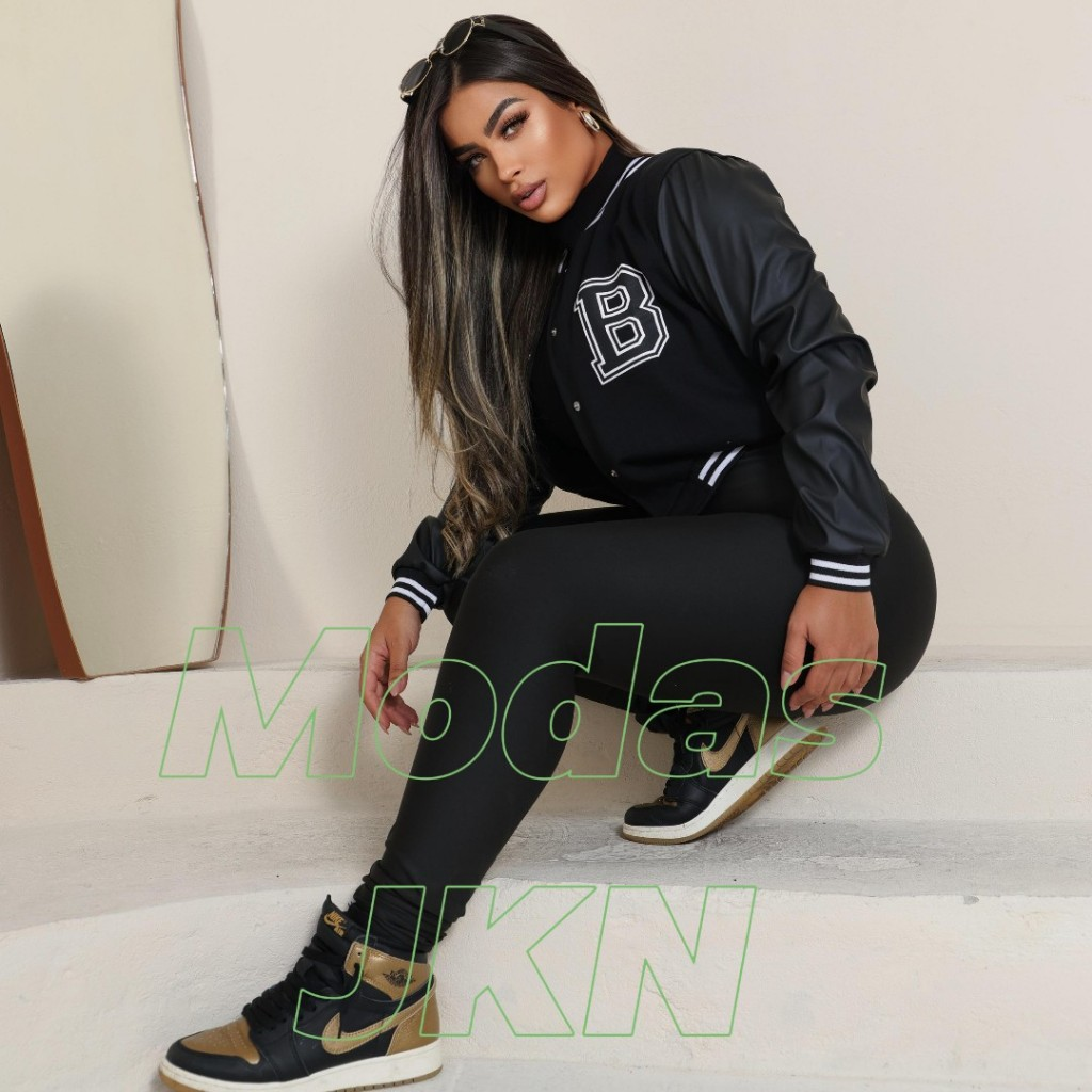 Jaqueta Bomber Feminina Manga de Couro Estilo Colegial